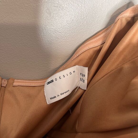 ASOS Design Cupped Bandeau Manipulated Pleat Midi Pencil Dress in Caramel NWT - Picture 8 of 8